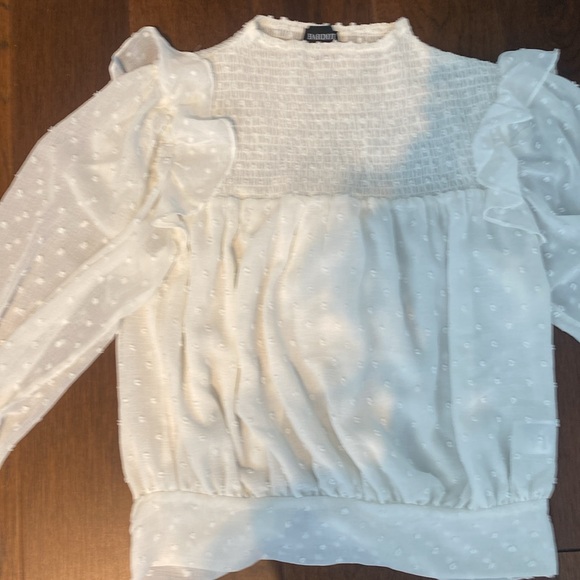 Revolve white blouse . Size xs - Picture 3 of 5